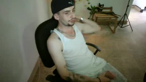 juan235665 online show from July 7, 2026, 5:06 pm