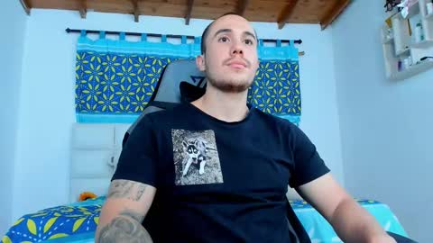 Juan online show from February 21, 2025, 1:44 am