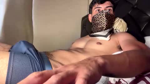 Snapshot of juan_bunny chatting on May 7, 2026, 3:28 pm lJuanl online show from May 7, 2026, 3:28 pm