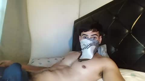 Snapshot of juan_bunny chatting on July 31, 2026, 12:37 pm lJuanl online show from July 31, 2026, 12:37 pm