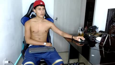 JuanDa online show from March 5, 2025, 12:27 am