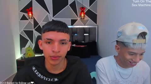 JuanSteven online show from April 24, 2026, 1:41 am