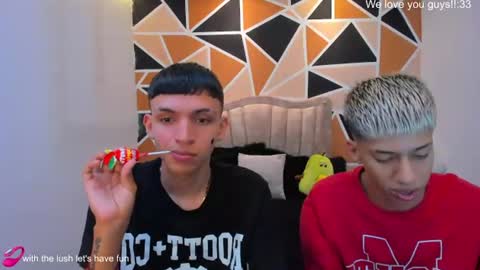 Snapshot of juan_nd_steven chatting on July 23, 2026, 3:04 am JuanSteven online show from July 23, 2026, 3:04 am