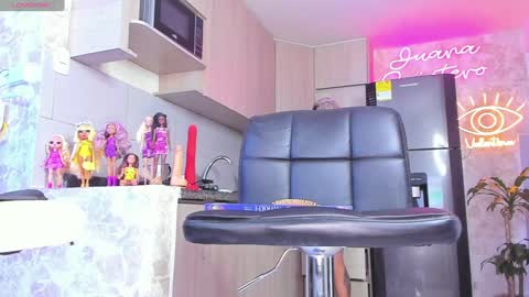 JUANA VALENTINA QUINTERO independent model  ONLY FANS --- Juanaquintero online show from February 5, 2025, 6:24 am