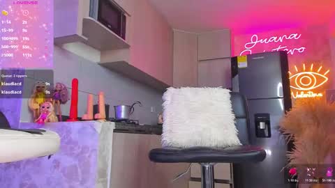 JUANA VALENTINA QUINTERO independent model  ONLY FANS --- Juanaquintero online show from November 11, 2025, 7:41 am