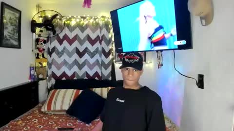 Snapshot of juanbigcock21cm chatting on June 6, 2026, 2:11 pm juan jose online show from June 6, 2026, 2:11 pm