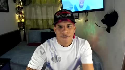 Snapshot of juanbigcock21cm chatting on June 24, 2026, 4:00 am juan jose online show from June 24, 2026, 4:00 am