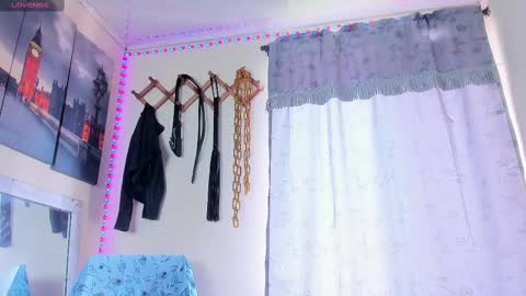 Juan Esteban online show from February 18, 2025, 3:54 pm