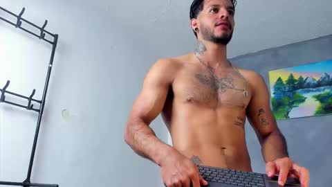 Juan Esteban online show from March 1, 2026, 12:45 am