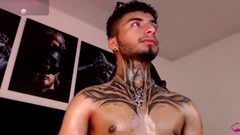 juancamilo66_ online show from February 23, 2025, 6:28 am