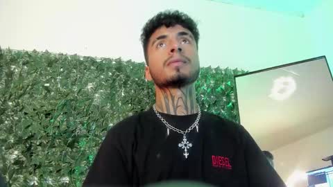 juancamilo66_ online show from January 15, 2026, 2:49 am