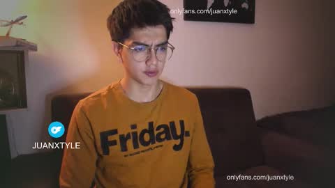 . online show from November 12, 2025, 2:34 am