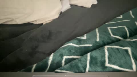 PAPI JUANCHO online show from January 1, 2025, 11:40 pm