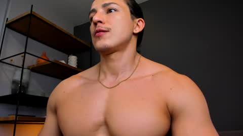 Snapshot of juandres007 chatting on June 14, 2026, 12:08 am JUANDRES online show from June 14, 2026, 12:08 am