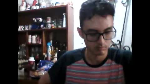 Snapshot of juanesan chatting on February 26, 2025, 2:57 pm Juanesan CaballeroSolitario online show from February 26, 2025, 2:57 pm