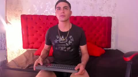 Snapshot of juanga_briel chatting on July 10, 2026, 12:19 pm JUAN GABRIEL online show from July 10, 2026, 12:19 pm