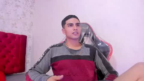 Snapshot of juanga_briel chatting on July 13, 2026, 12:30 pm JUAN GABRIEL online show from July 13, 2026, 12:30 pm