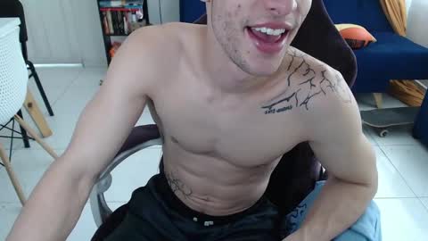 JUANISIMO  online show from February 20, 2025, 5:51 pm