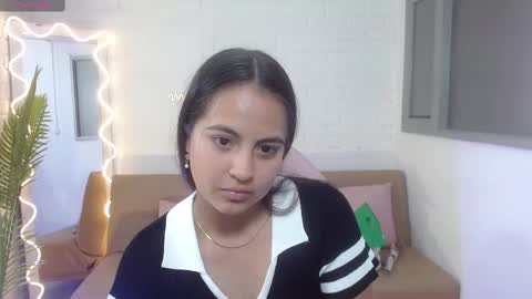 JUANITA online show from March 12, 2025, 4:24 pm