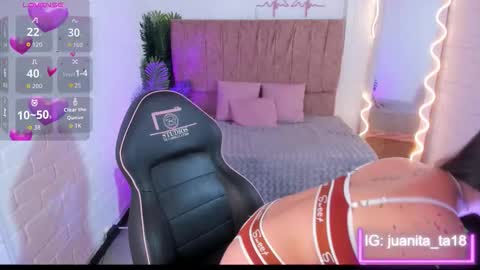 JUANITA online show from September 17, 2025, 11:34 am