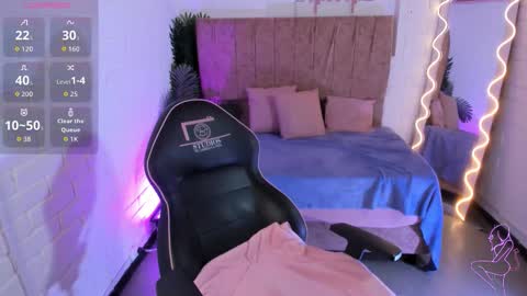 JUANITA online show from November 21, 2025, 11:53 am