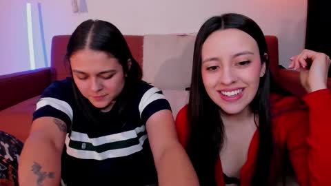juanitaaa_ online show from February 15, 2026, 4:53 am