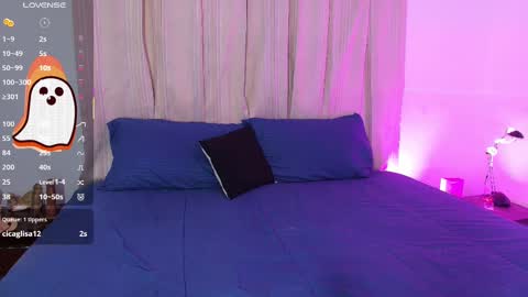 Blue online show from October 11, 2025, 4:38 pm