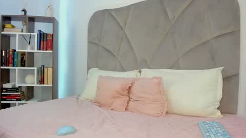 Snapshot of judylea18 chatting on July 14, 2026, 10:21 am Judy online show from July 14, 2026, 10:21 am