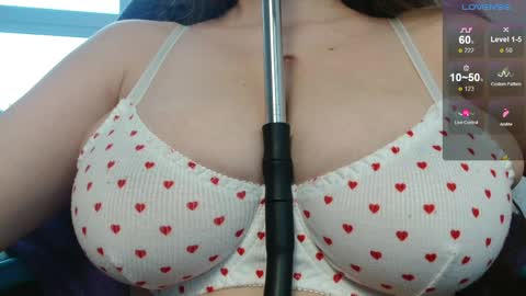 Snapshot of judymarbles_ chatting on May 21, 2026, 8:43 am Judy Marbles online show from May 21, 2026, 8:43 am
