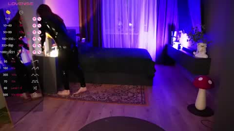 Snapshot of juelzfoxy chatting on July 1, 2026, 8:52 pm Juelz online show from July 1, 2026, 8:52 pm