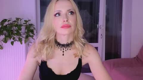 Goddess Julia online show from September 21, 2025, 6:31 pm