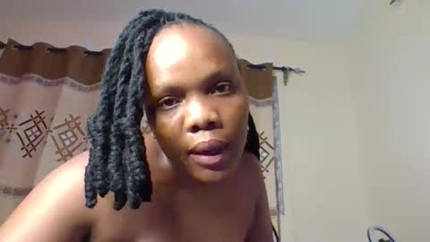 juice_petite3 online show from April 28, 2026, 10:59 pm