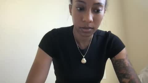 juicijazzi online show from October 6, 2025, 6:05 pm