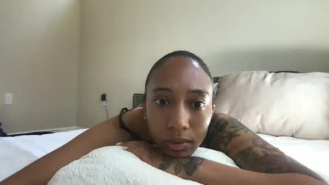 Snapshot of juicijazzi chatting on April 17, 2026, 9:51 pm juicijazzi online show from April 17, 2026, 9:51 pm