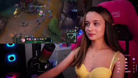 Angelina online show from February 6, 2025, 10:53 pm