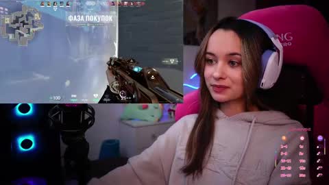 Angelina online show from February 14, 2025, 8:15 pm