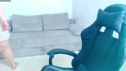 Snapshot of juicy_diana chatting on June 8, 2026, 3:18 am Diana For friends simple Di online show from June 8, 2026, 3:18 am