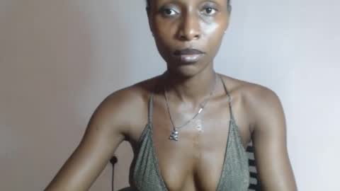 olivia online show from March 10, 2026, 1:05 pm