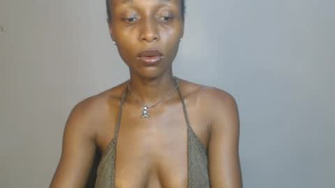 Snapshot of juicy_pinkpussy564197 chatting on April 28, 2026, 12:10 pm olivia online show from April 28, 2026, 12:10 pm