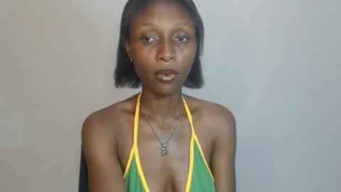 Snapshot of juicy_pinkpussy564197 chatting on May 12, 2026, 9:23 pm olivia online show from May 12, 2026, 9:23 pm