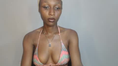 Snapshot of juicy_pinkpussy564197 chatting on May 19, 2026, 6:47 pm olivia online show from May 19, 2026, 6:47 pm