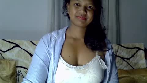 stellah online show from August 7, 2026, 1:51 am