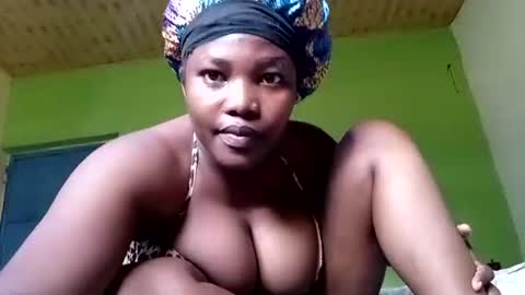 Snapshot of juicybabe102874 chatting on April 24, 2026, 9:56 am juicybabe102874 online show from April 24, 2026, 9:56 am