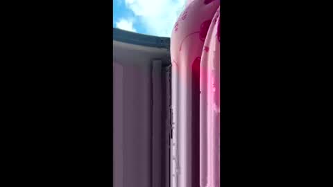 juicybootyqt online show from November 14, 2025, 9:13 pm