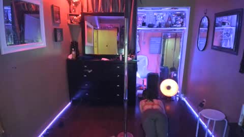 juicyjayxxx69 online show from February 2, 2025, 4:26 am