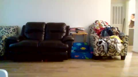 juicylatinabbw online show from March 5, 2026, 6:15 pm