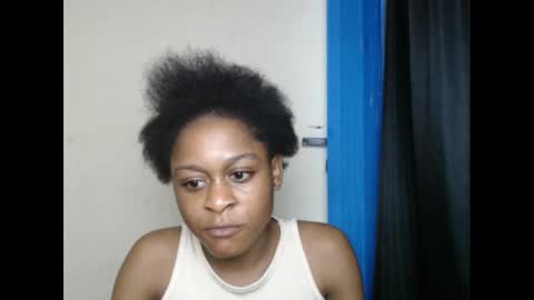 juicynwetx online show from February 25, 2025, 7:20 am