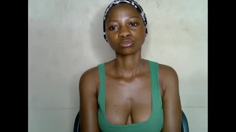 juicypiexx online show from March 7, 2025, 10:13 am