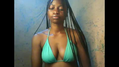 juicypiexx online show from October 12, 2025, 2:43 am