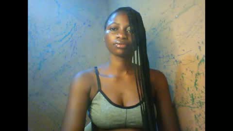 juicypiexx online show from October 13, 2025, 10:43 pm
